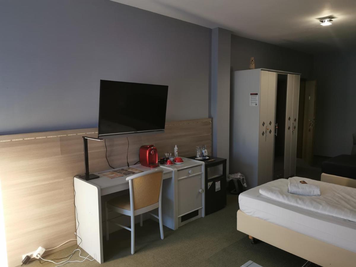 Hotel Brunnenhof Wilgartswiesen Eksteriør bilde